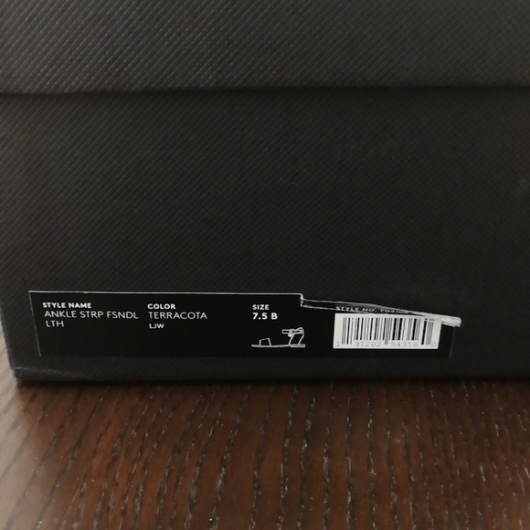 Coach Sandal - Picture 7 of 8